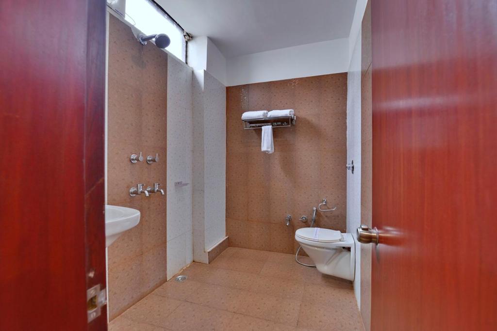 Hotel Silver Oak Bilāspur Εξωτερικό φωτογραφία