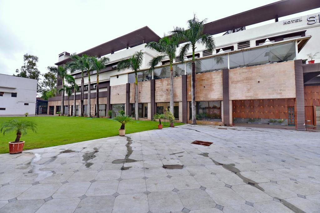 Hotel Silver Oak Bilāspur Εξωτερικό φωτογραφία