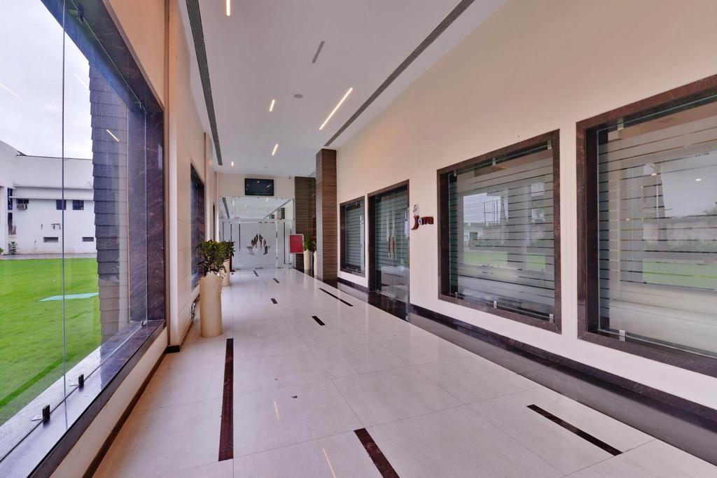 Hotel Silver Oak Bilāspur Εξωτερικό φωτογραφία